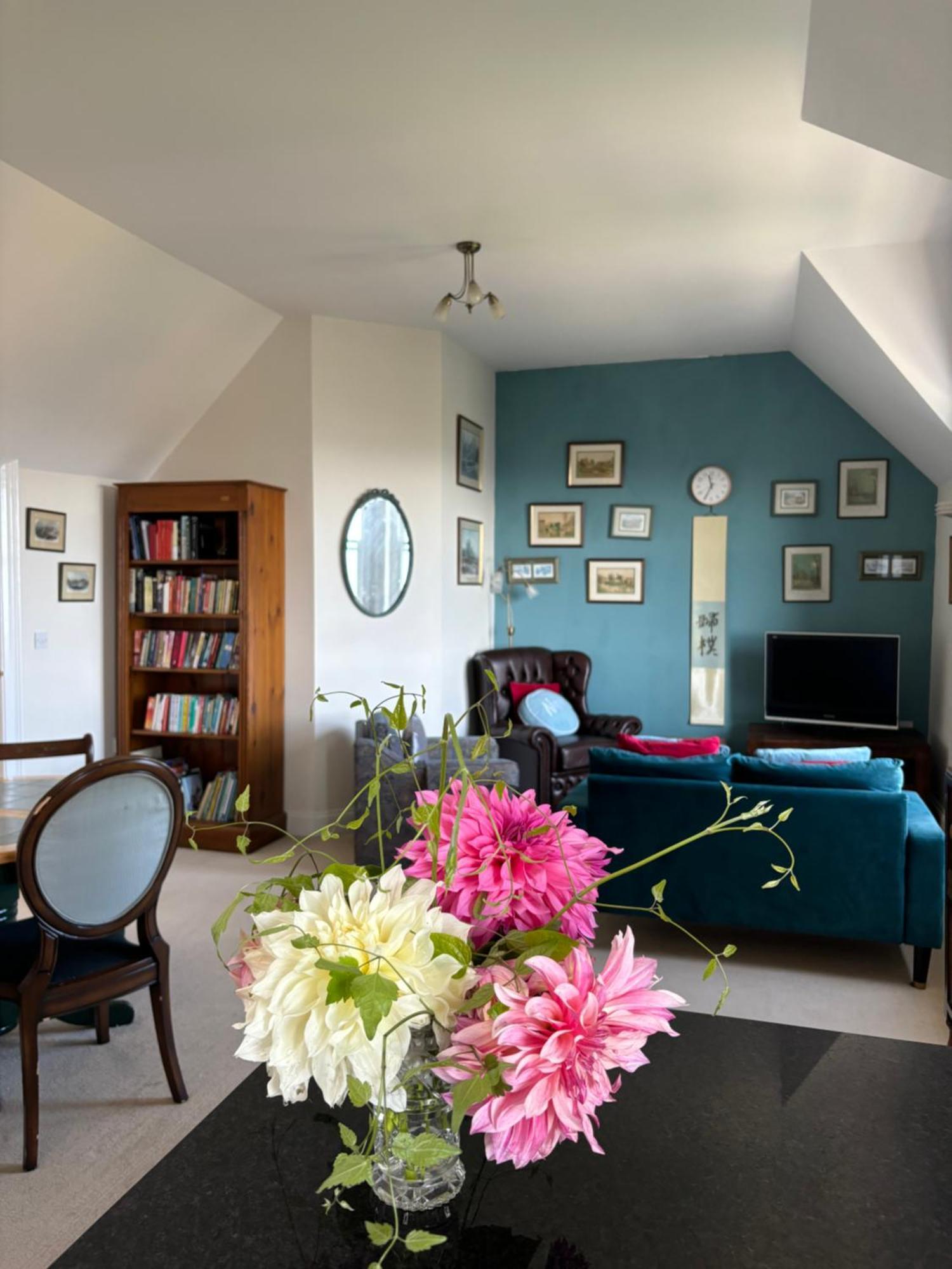 Spacious Town-Centre Apartment With Stunning Views Great Malvern Buitenkant foto